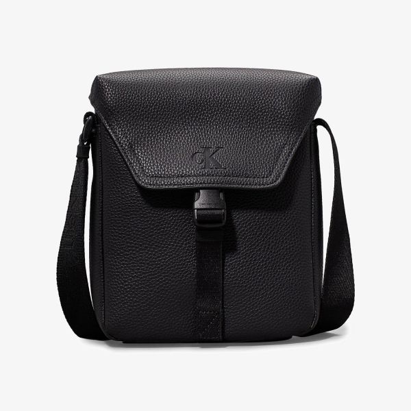 Сумка Calvin Klein Over Webbing Reporter18 PU