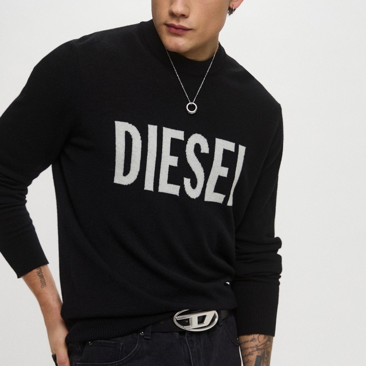 Светр Diesel K-Crewneck-Out A13795-RJHAR-9XX