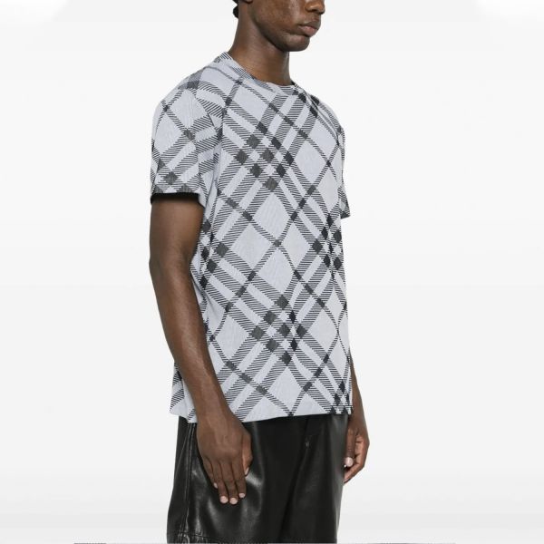 Футболка Burberry 8088056 1002.