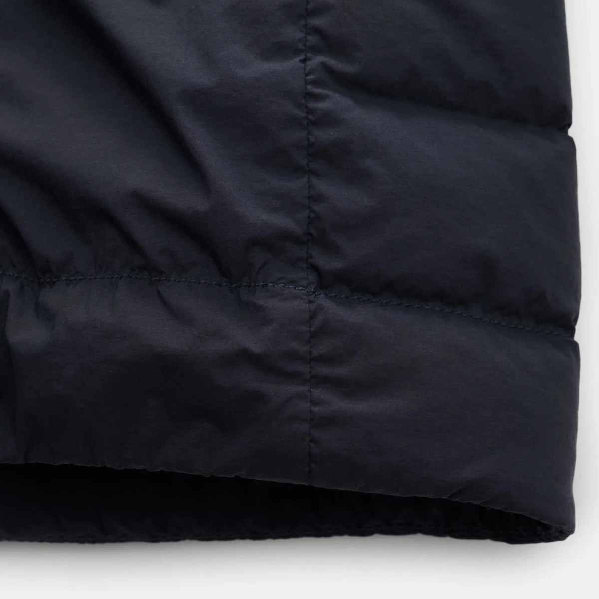 Пуховик Stone Island K2S154100020S0183 V0020