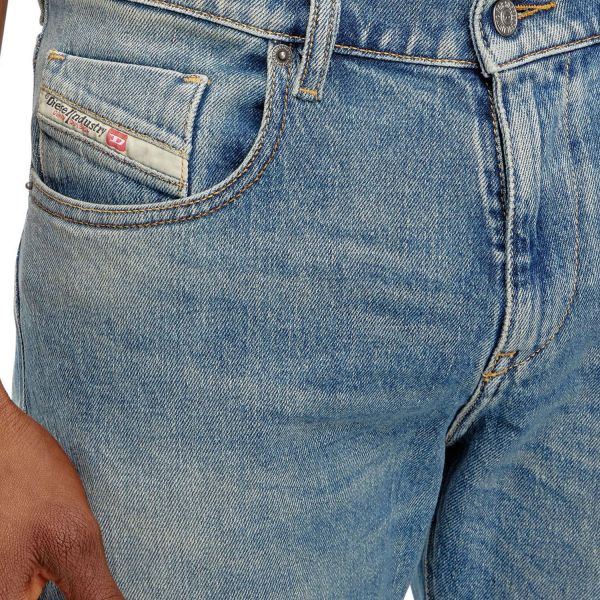 Джинсы Diesel 2019 D-Strukt A03558-09J55-01.