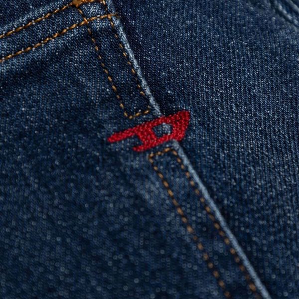 Джинсы Diesel 2016 D-Air A03619-09J56-01.