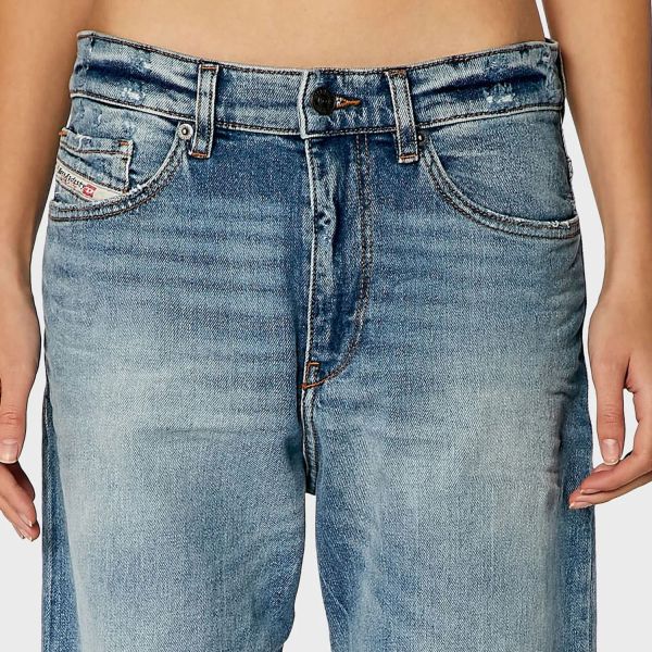 Джинсы Diesel 2016 D-Air A03618-0PFAR-01.