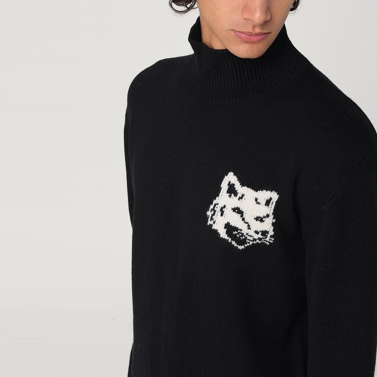 Светр Maison Kitsune NM00807KM0329