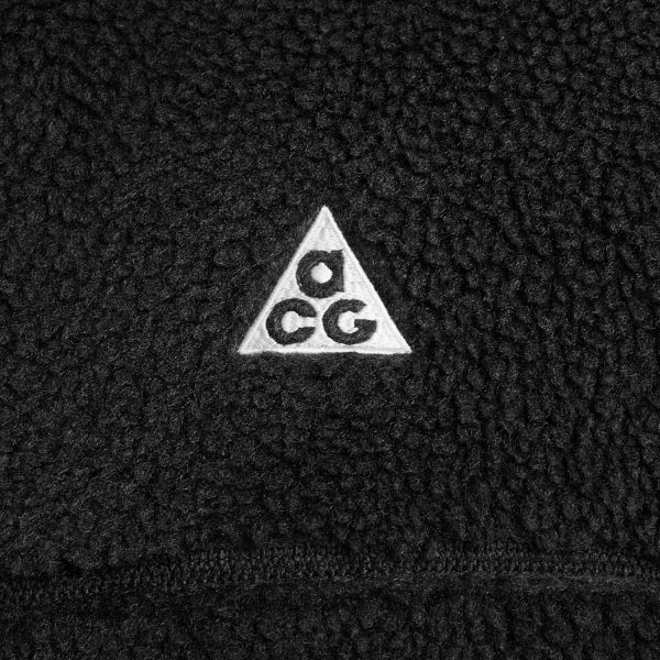 Толстовка Nike ACG FV8653-010.