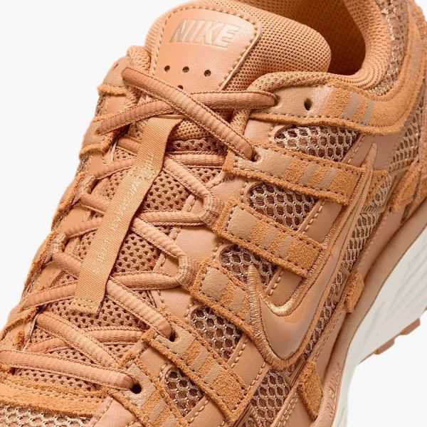 Кроссовки Nike P-6000 SE HF0015 201.