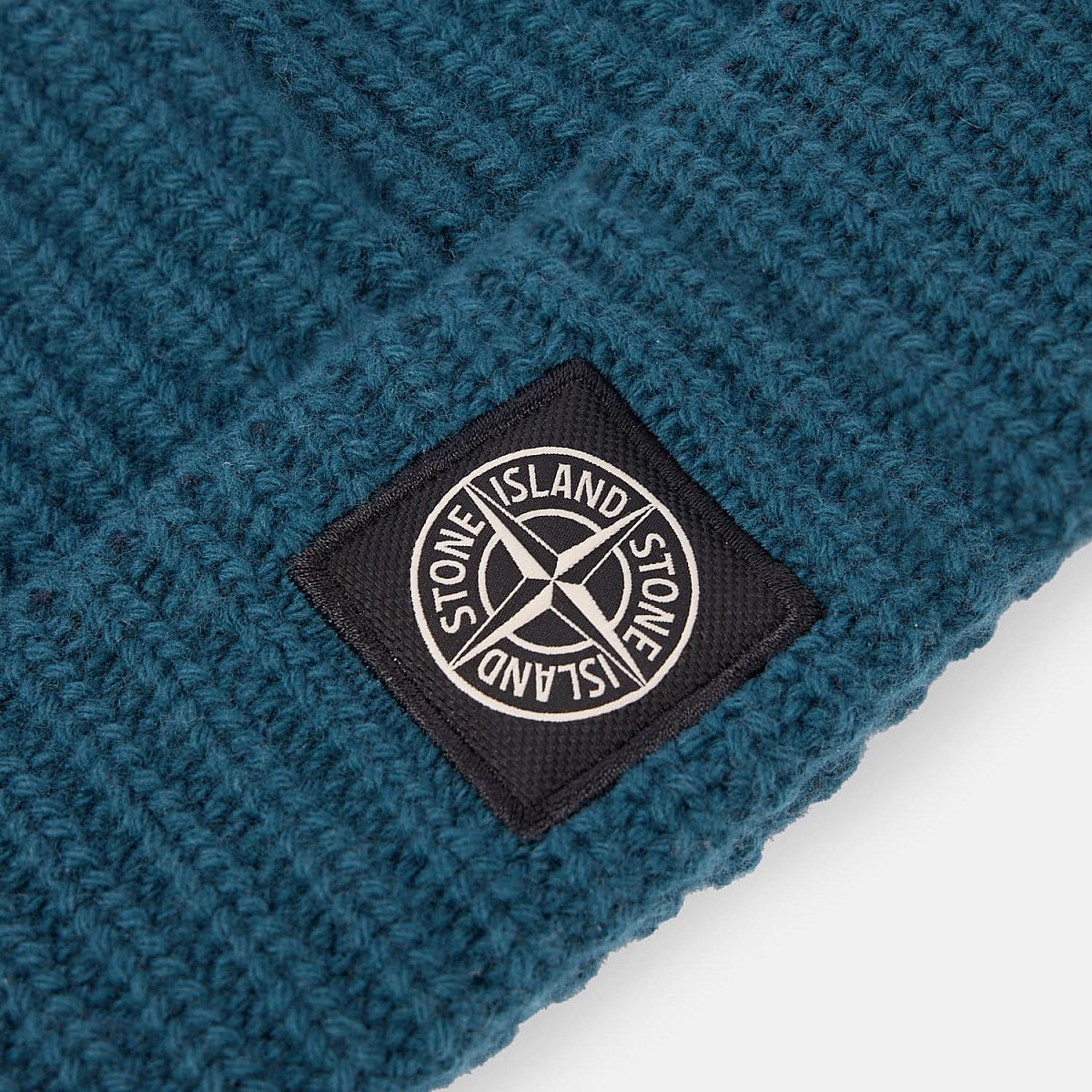 Шапка Stone Island K2S15N100012S00B4 V0057
