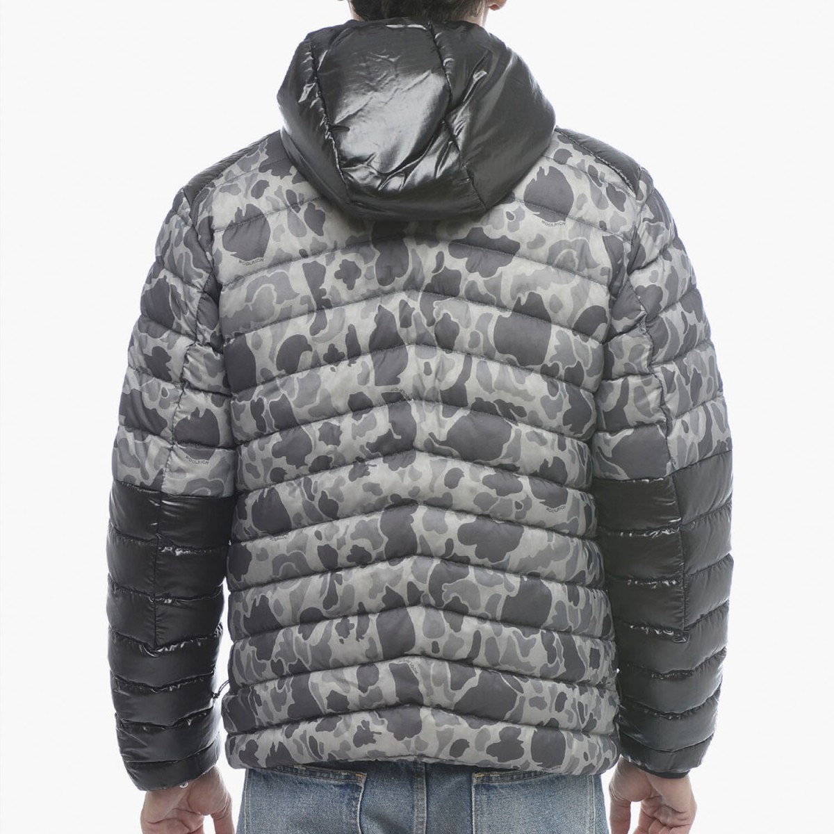 Пуховик Woolrich Tundra Camo Down Jacket
