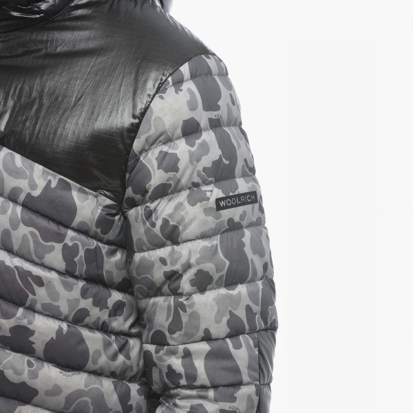 Пуховик Woolrich Tundra Camo Down Jacket
