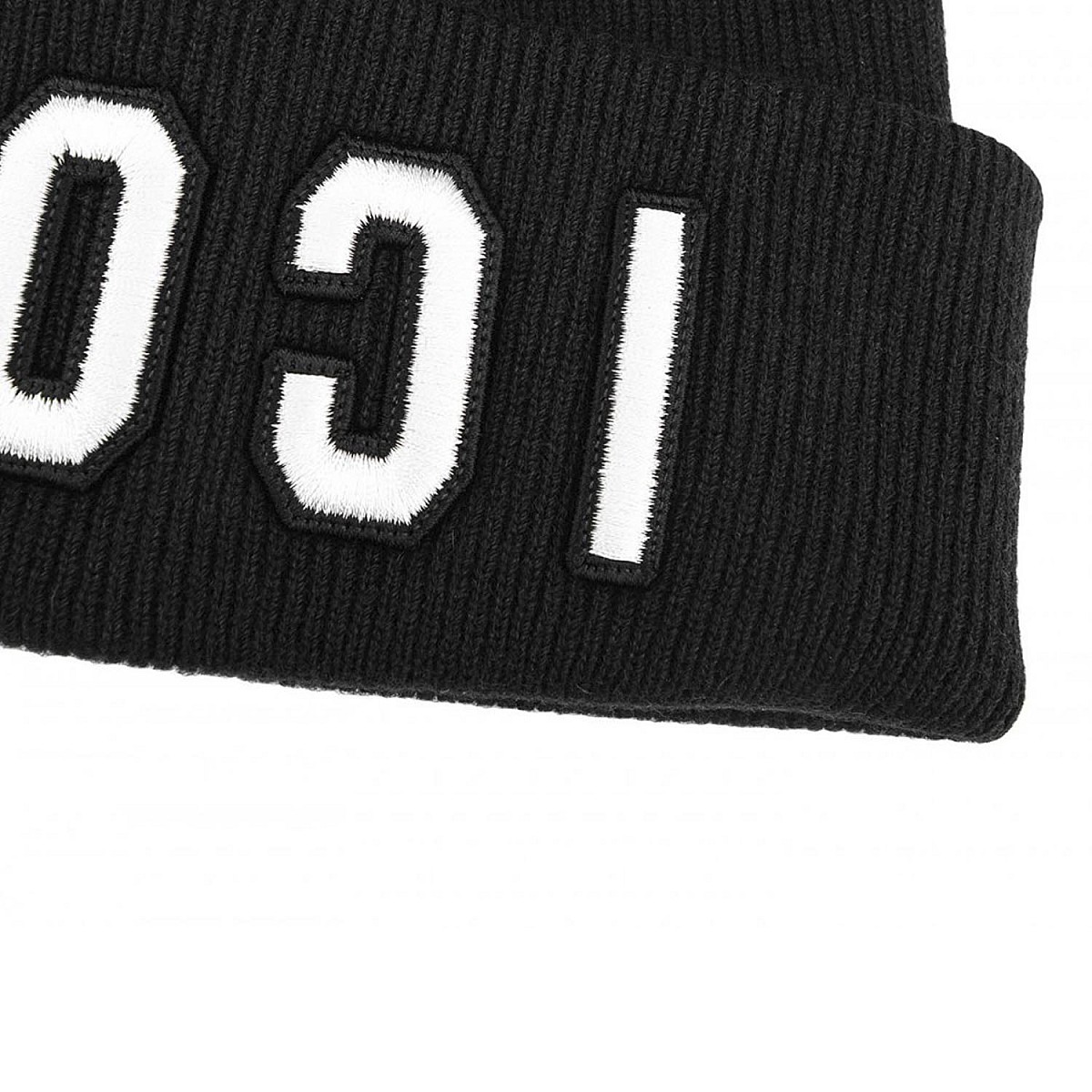 Шапка Dsquared2 KNM0001 13620001 M063