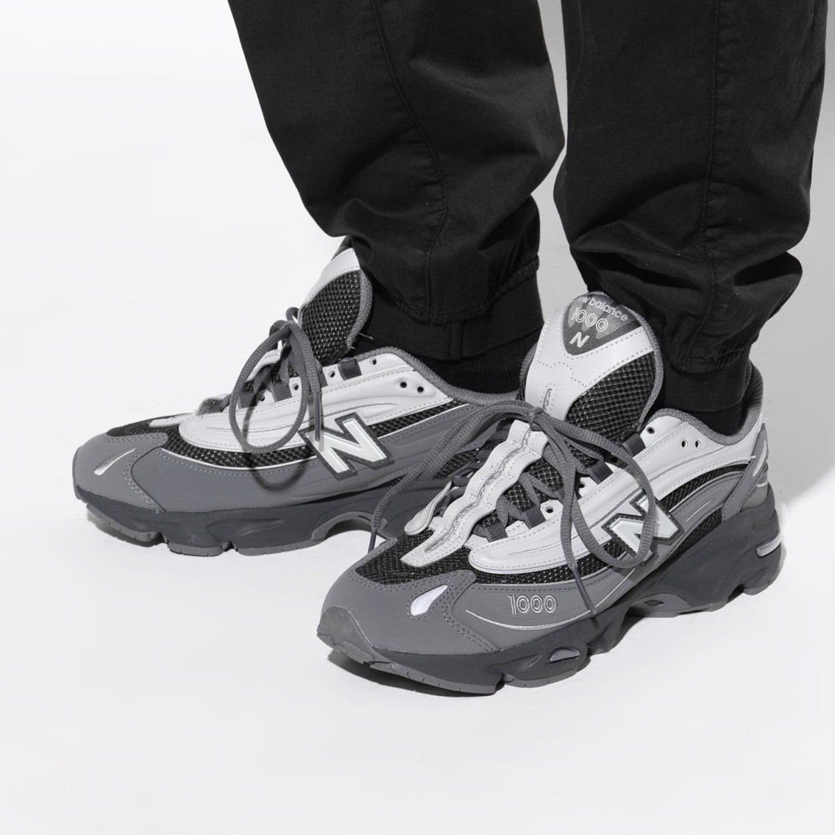 Кросівки New Balance M1000MEG