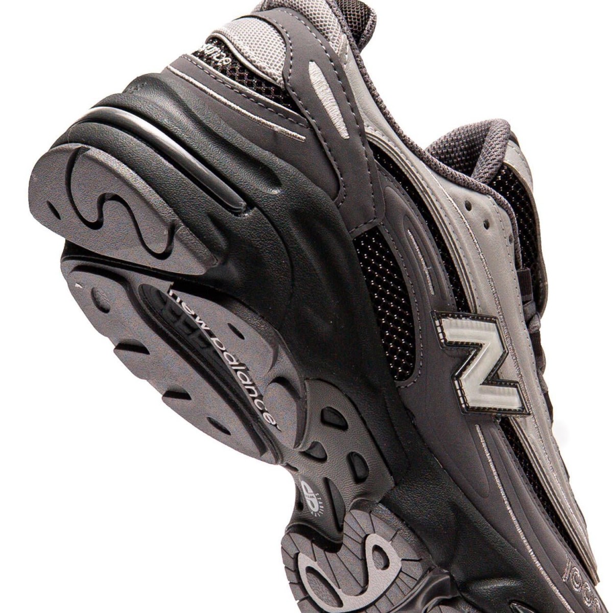 Кросівки New Balance M1000MEG