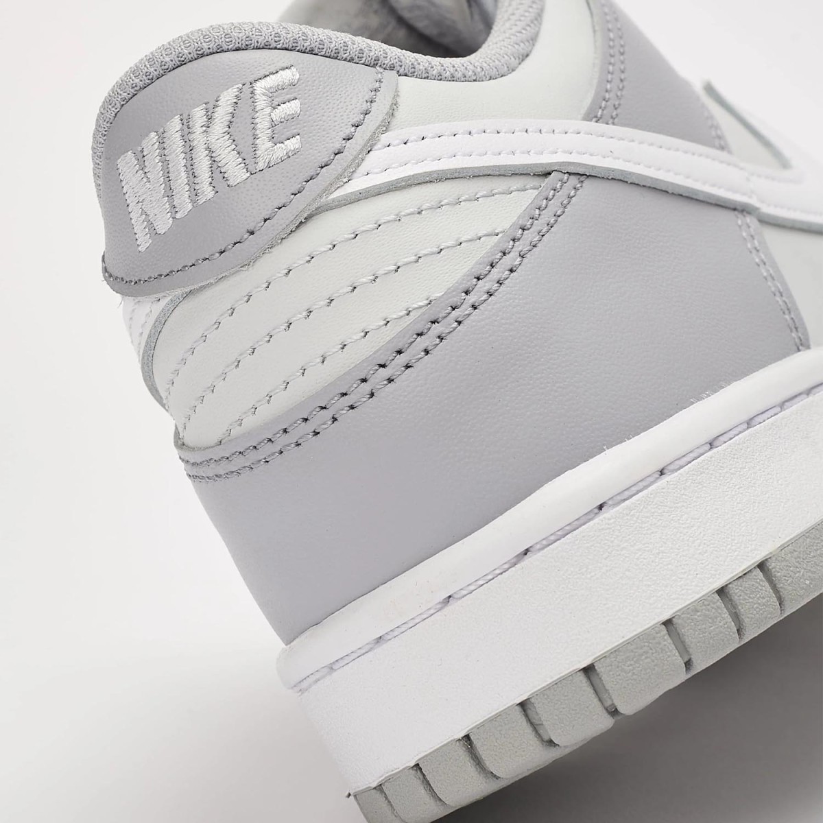 Кеды Nike Dunk Low DH9765 001