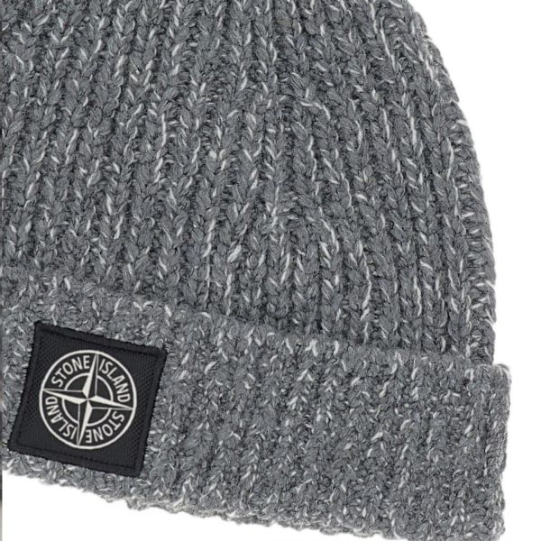 Шапка Stone Island K2S15N100014S00N1 V0M6B