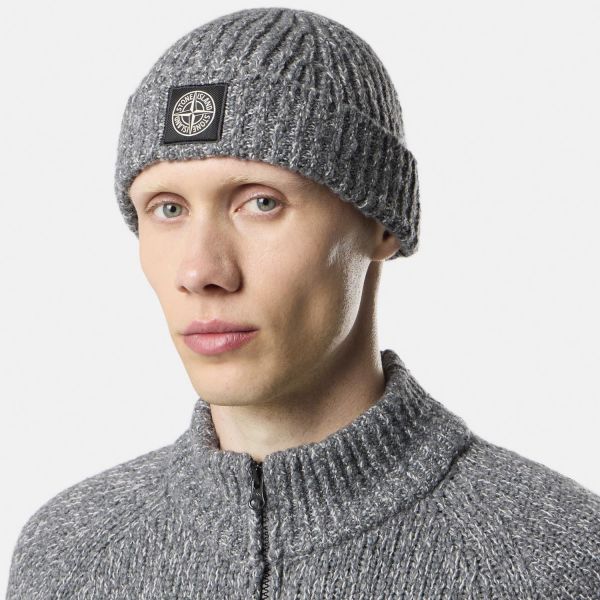 Шапка Stone Island K2S15N100014S00N1 V0M6B.