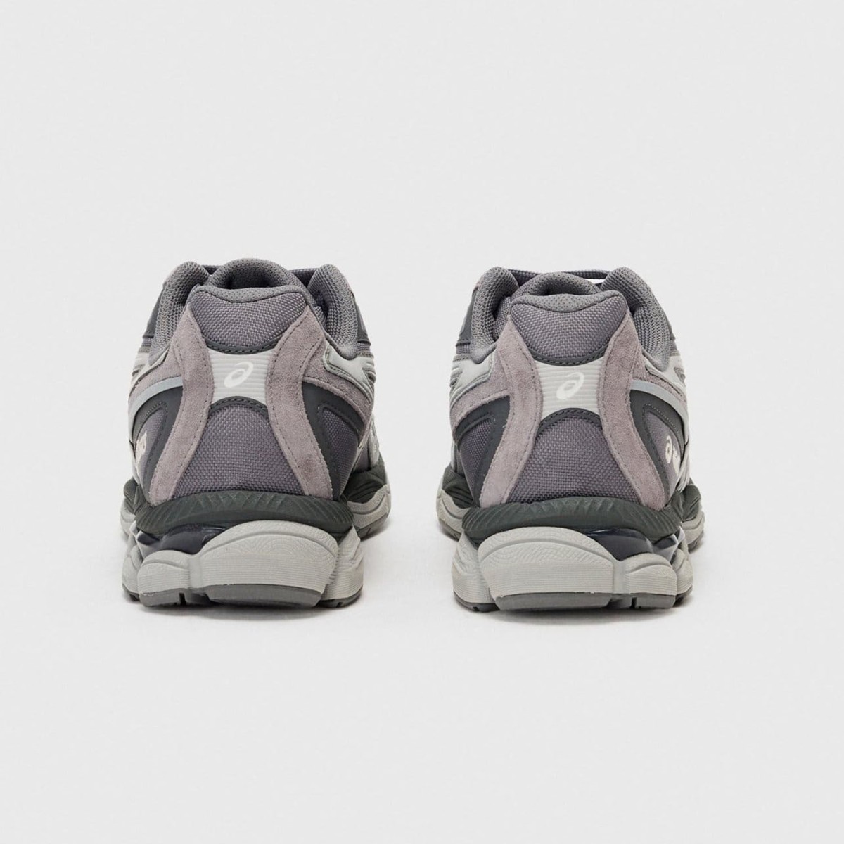 Кросівки Asics Gel-NYC 2055 Carbon/Cement Grey — купити в Україні