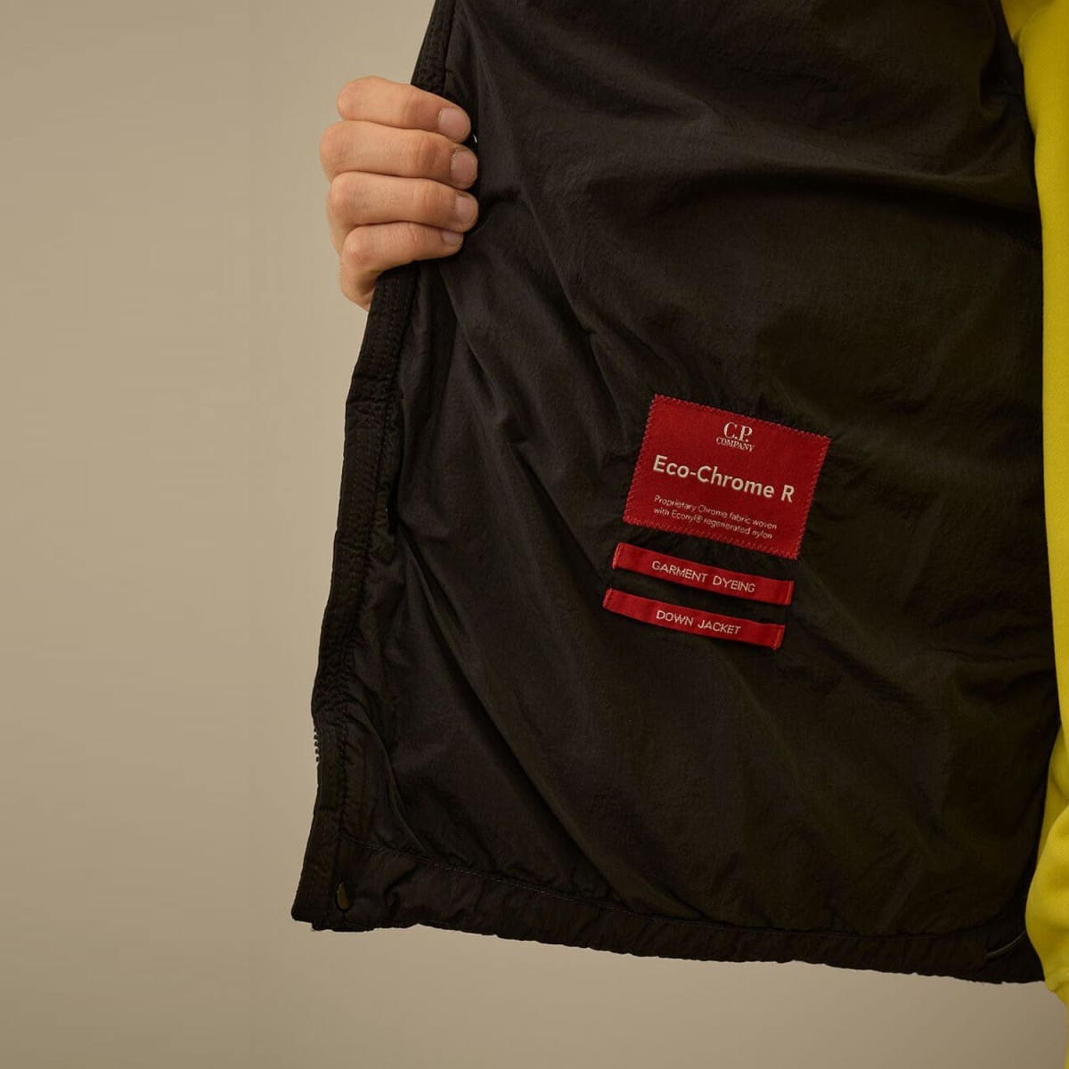 Жилет CP Company 19CMVE028A006369M 999