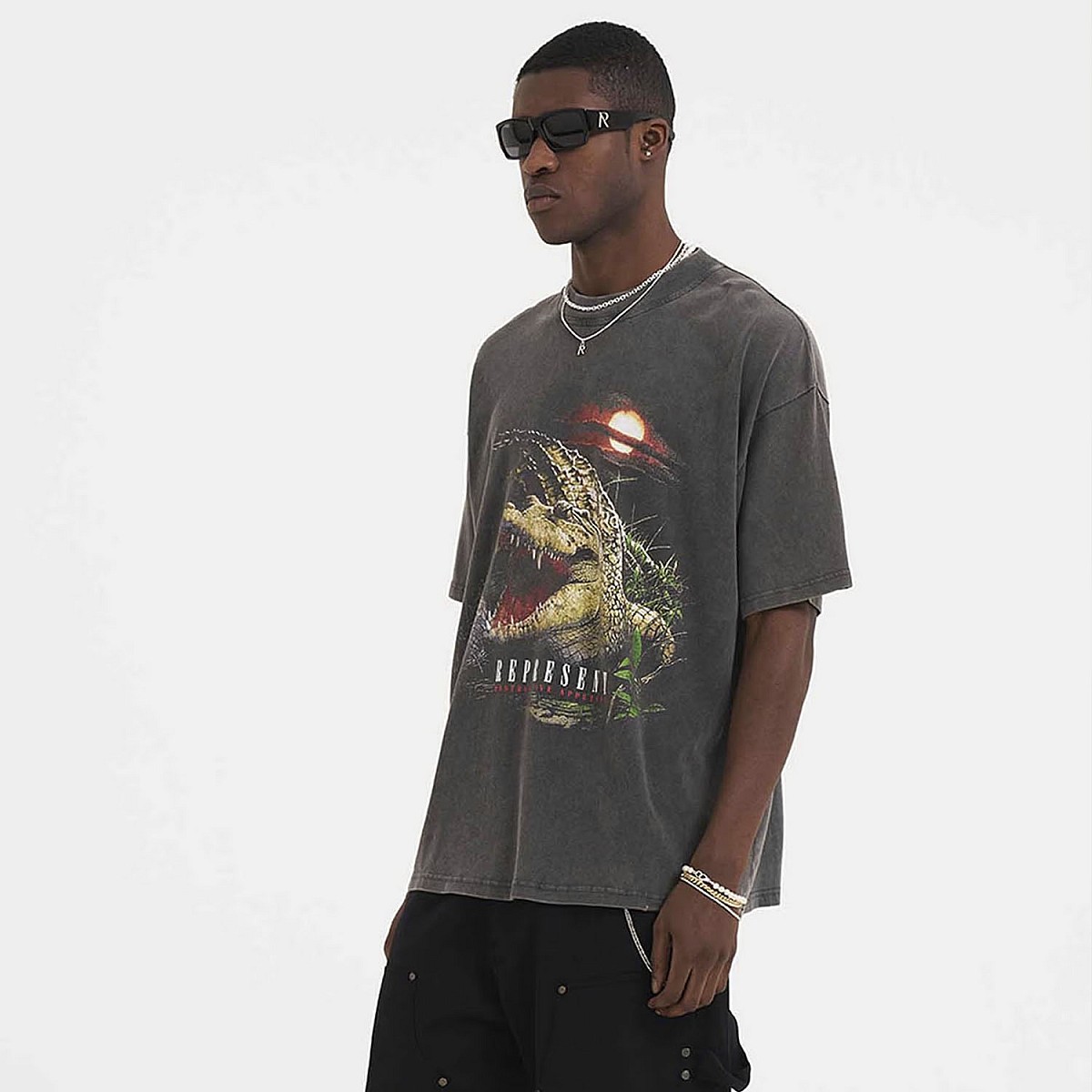 Футболка Represent M05228-20 Vintage Grey