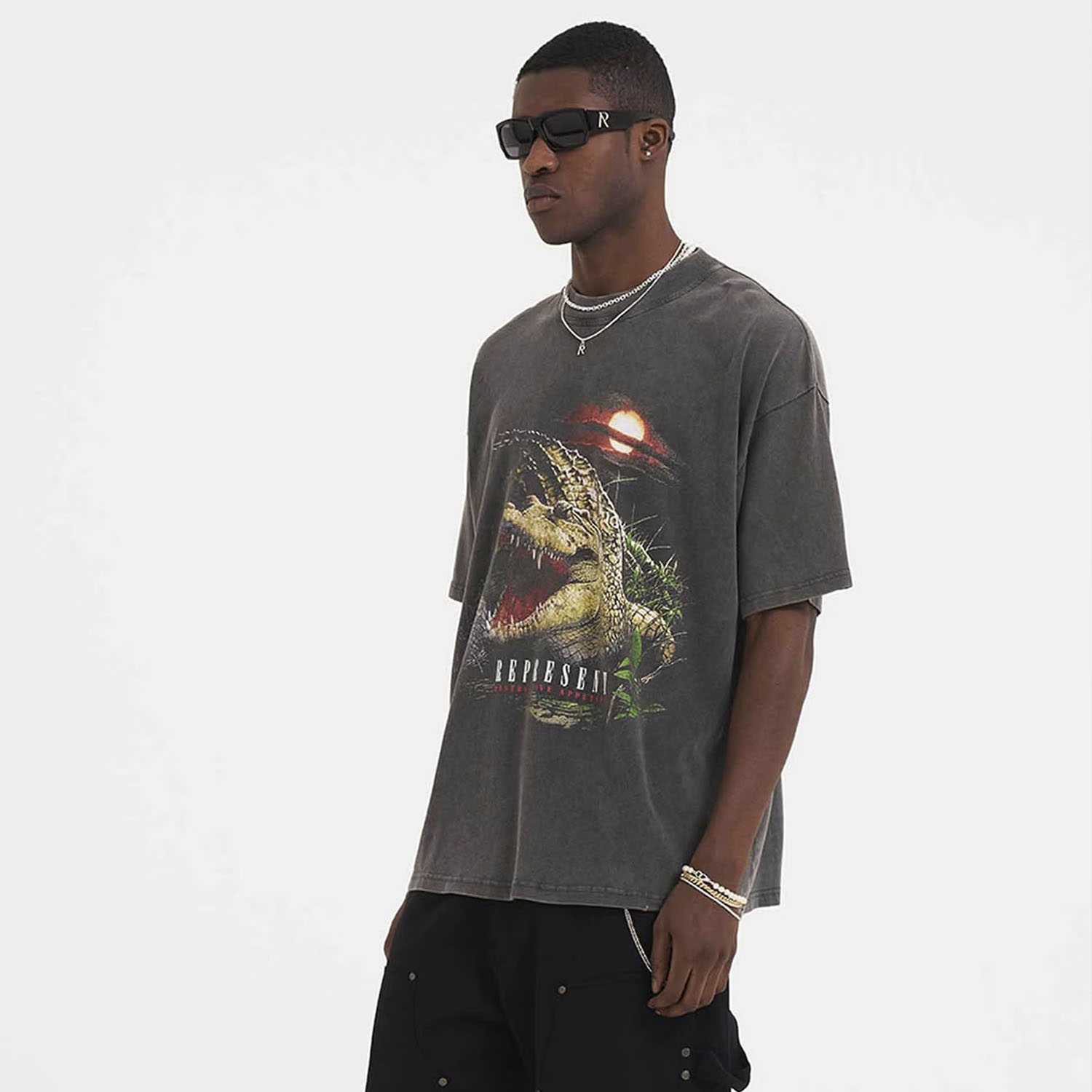 Футболка Represent M05228-20 Vintage Grey
