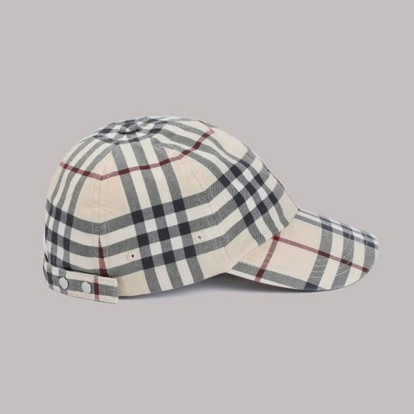 Кепка Burberry 8073370 1001