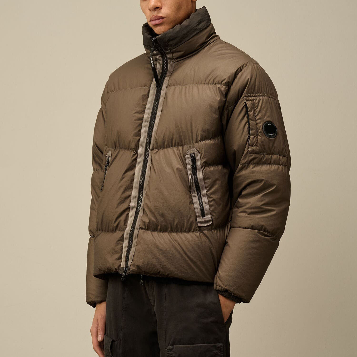 Пуховик CP Company 17CMOW265A 110185G 359