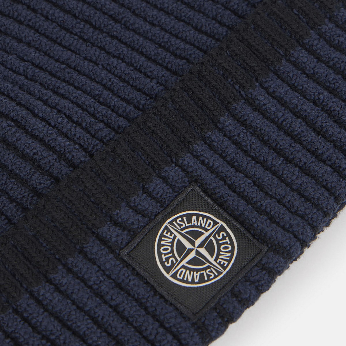 Шапка Stone Island K2S15N10003S00L8 V0020