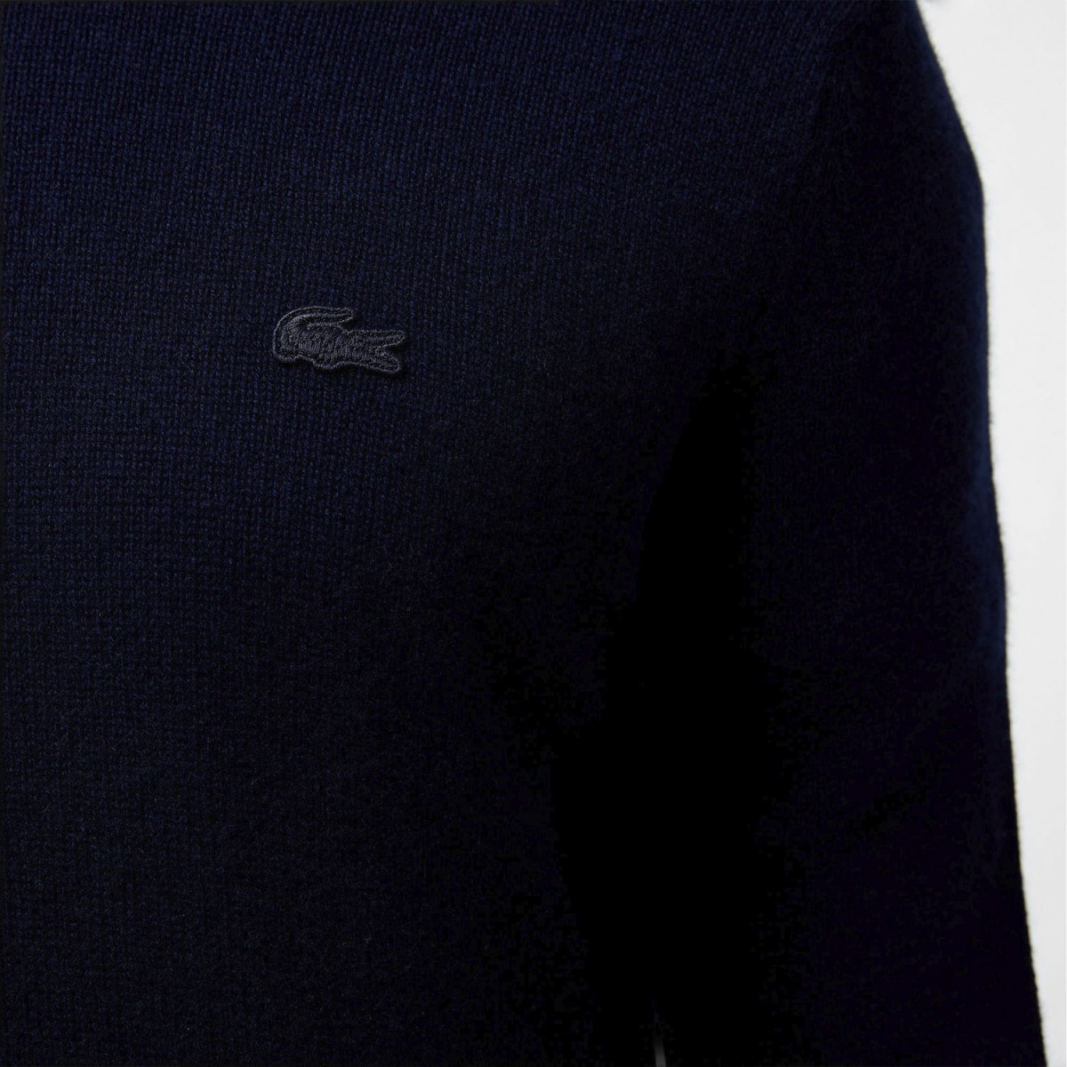 Светр Lacoste AH2538 166