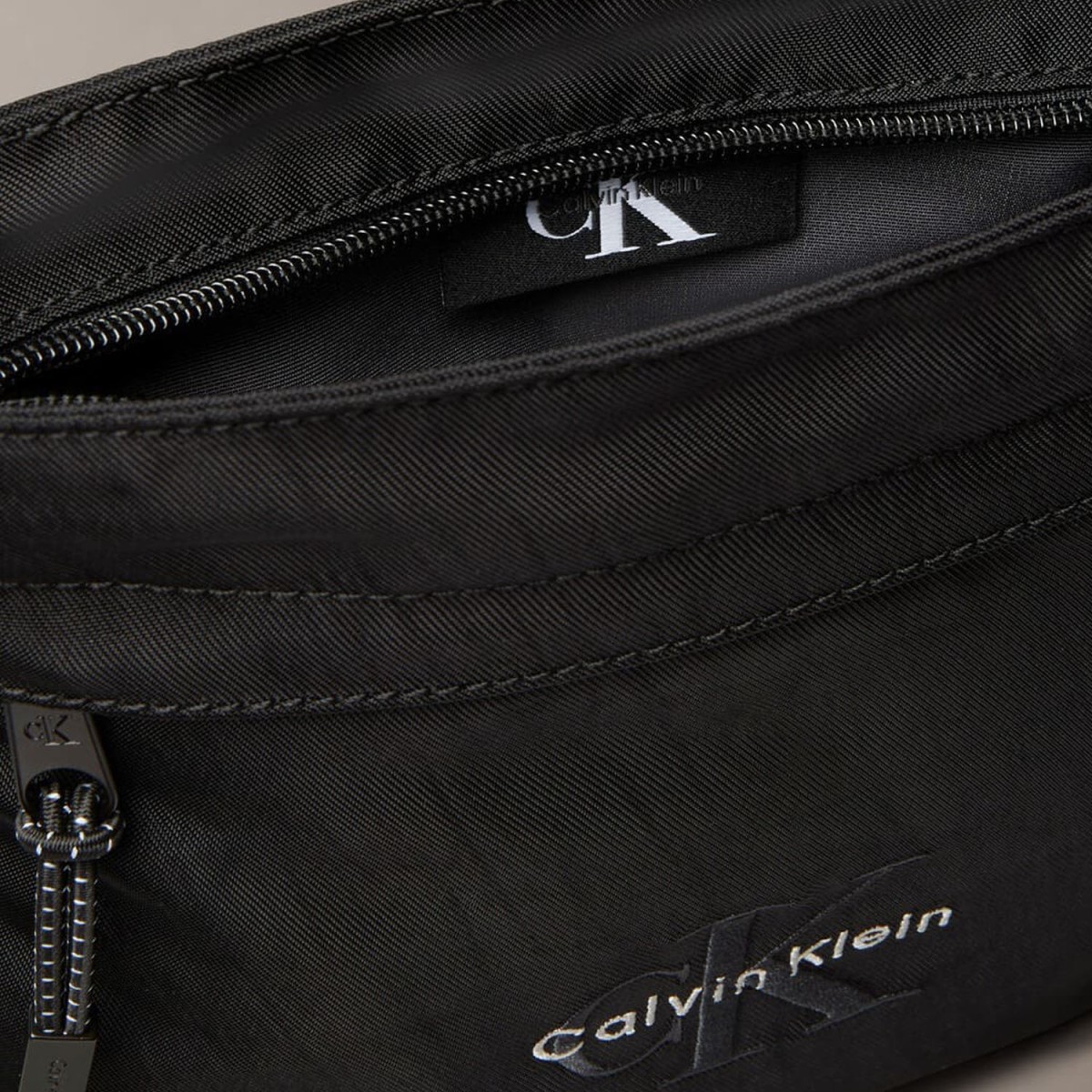 Сумка Calvin Klein SP40617081