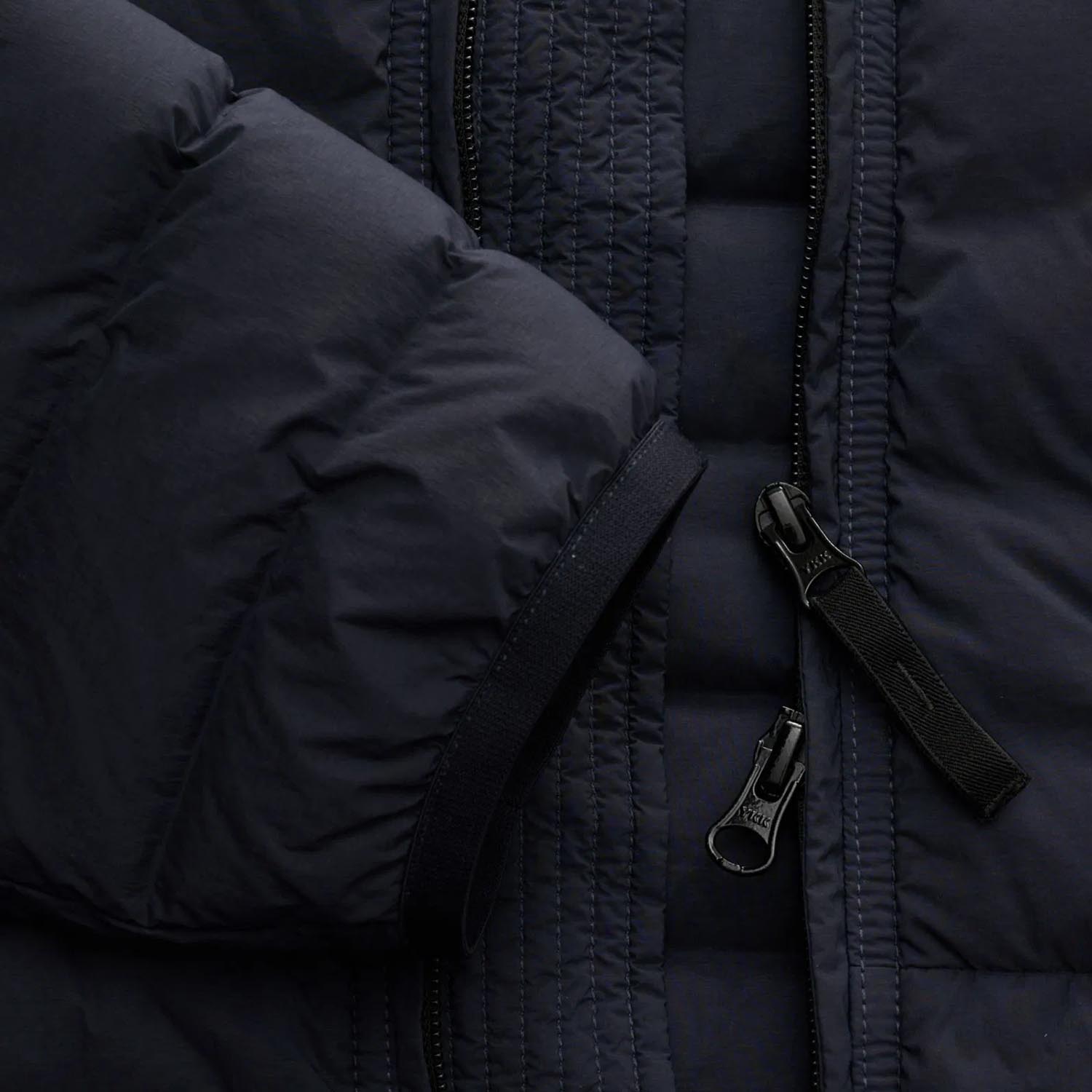 Пуховик Stone Island L1S154100107S0183 V0020