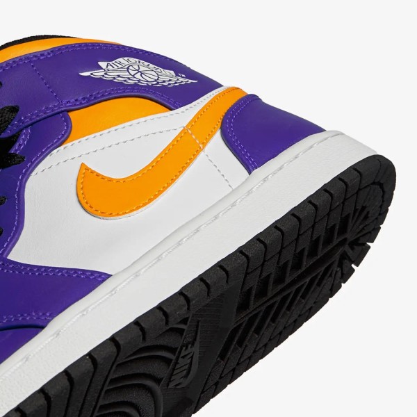 Кросівки Nike Air Jordan 1 Mid DQ8426-517