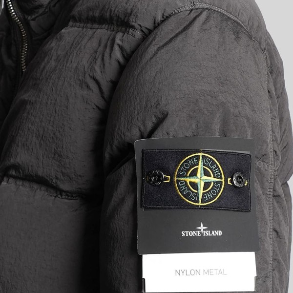 Пуховик Stone Island K2S154100088S0019 V0062