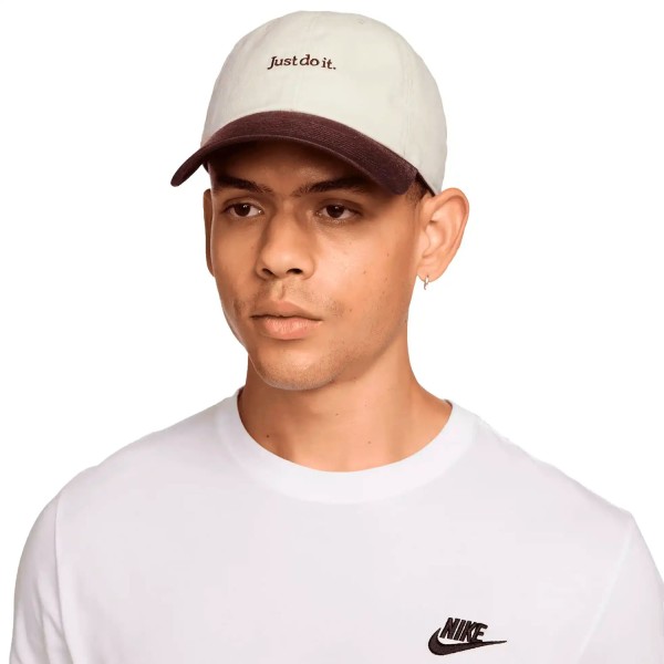 Кепка Nike FB5370-133