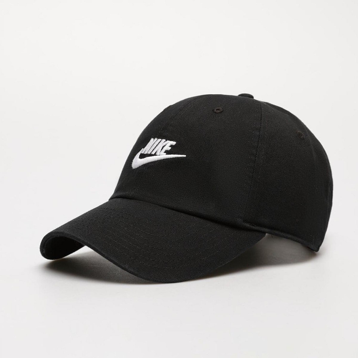 Кепка Nike FB5368-011