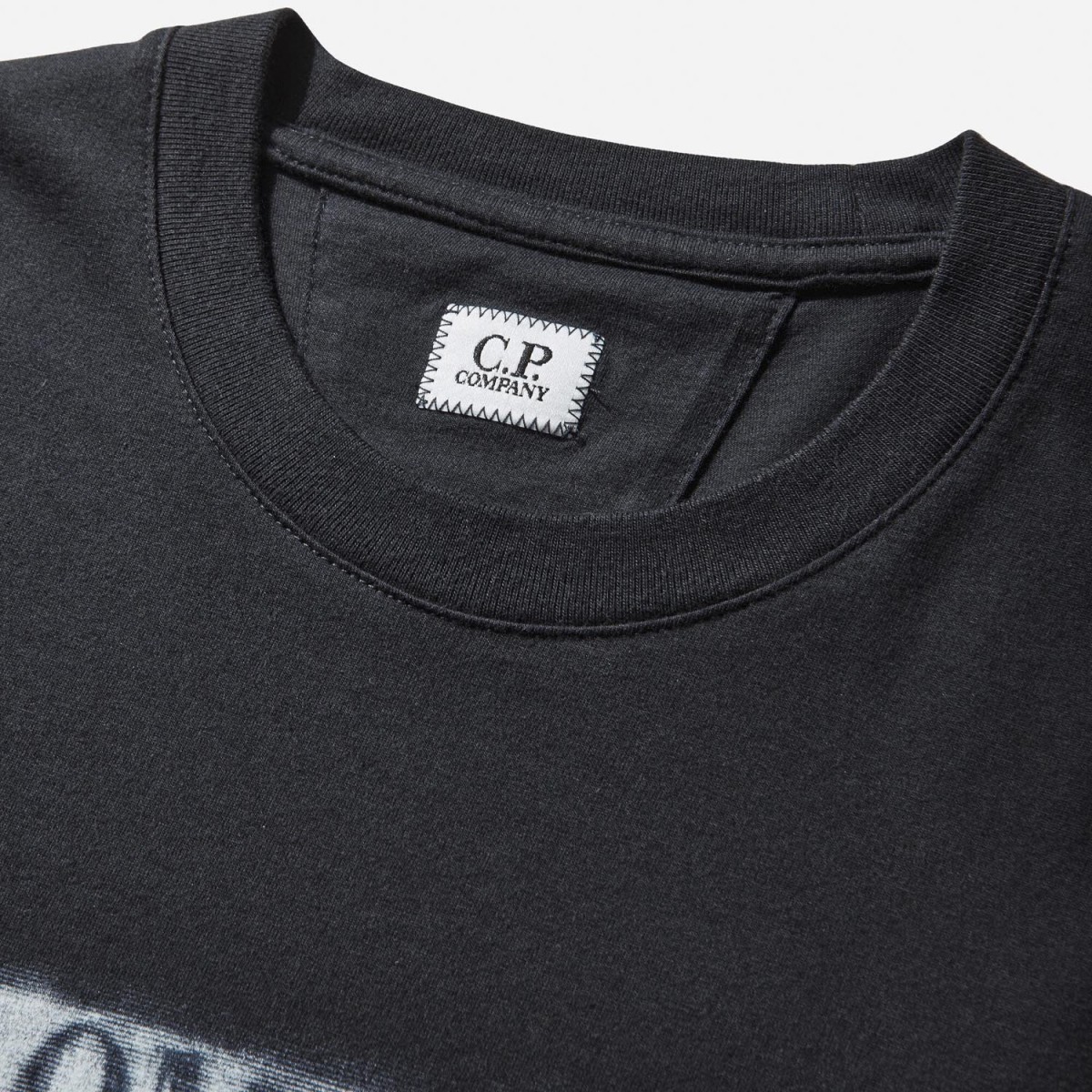 Футболка CP Company 20CMTS141A110579W 888
