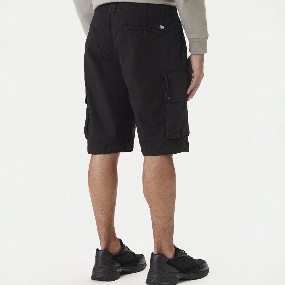 Шорти CP Company 20CMBE245A110340O 999