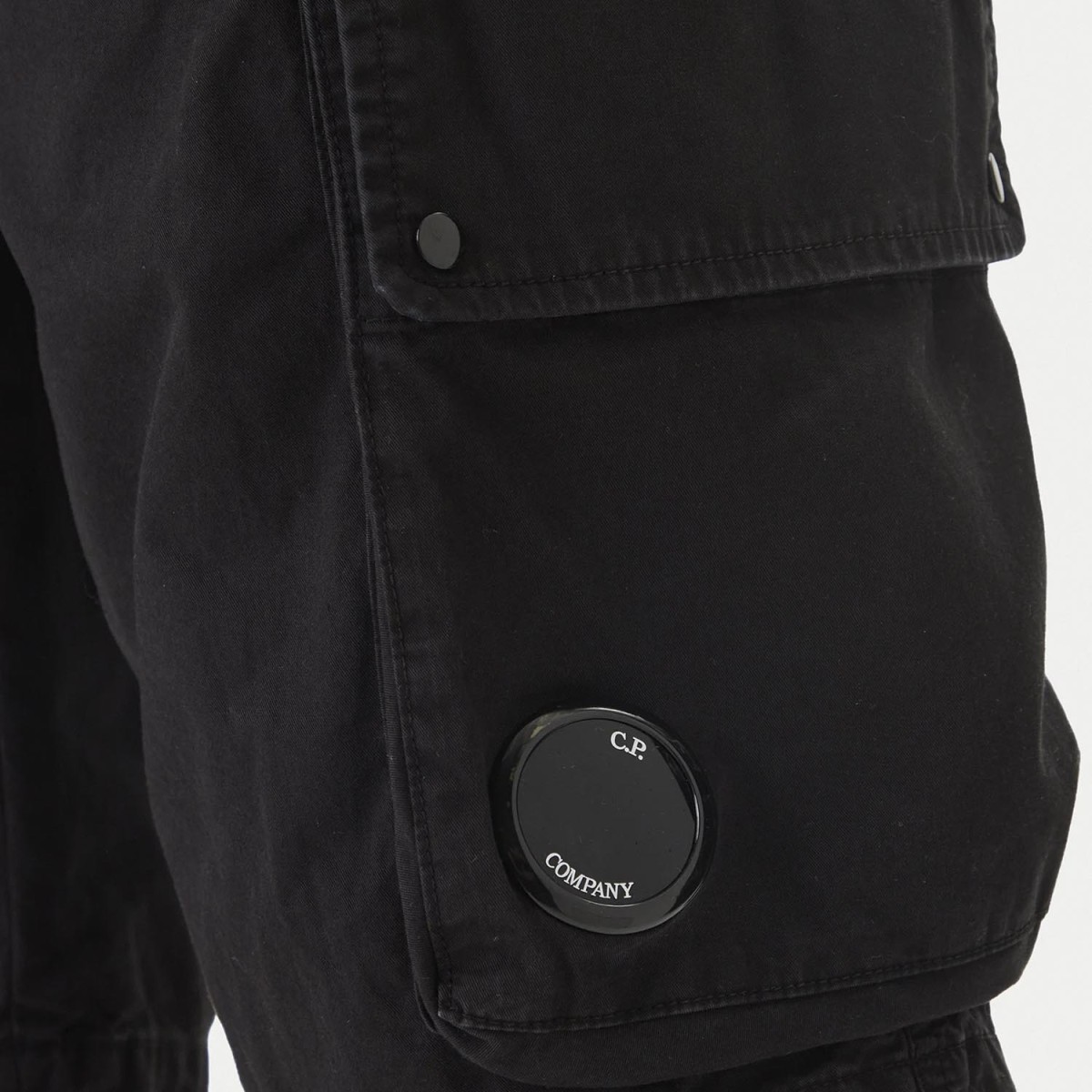 Шорти CP Company 20CMBE245A110340O 999