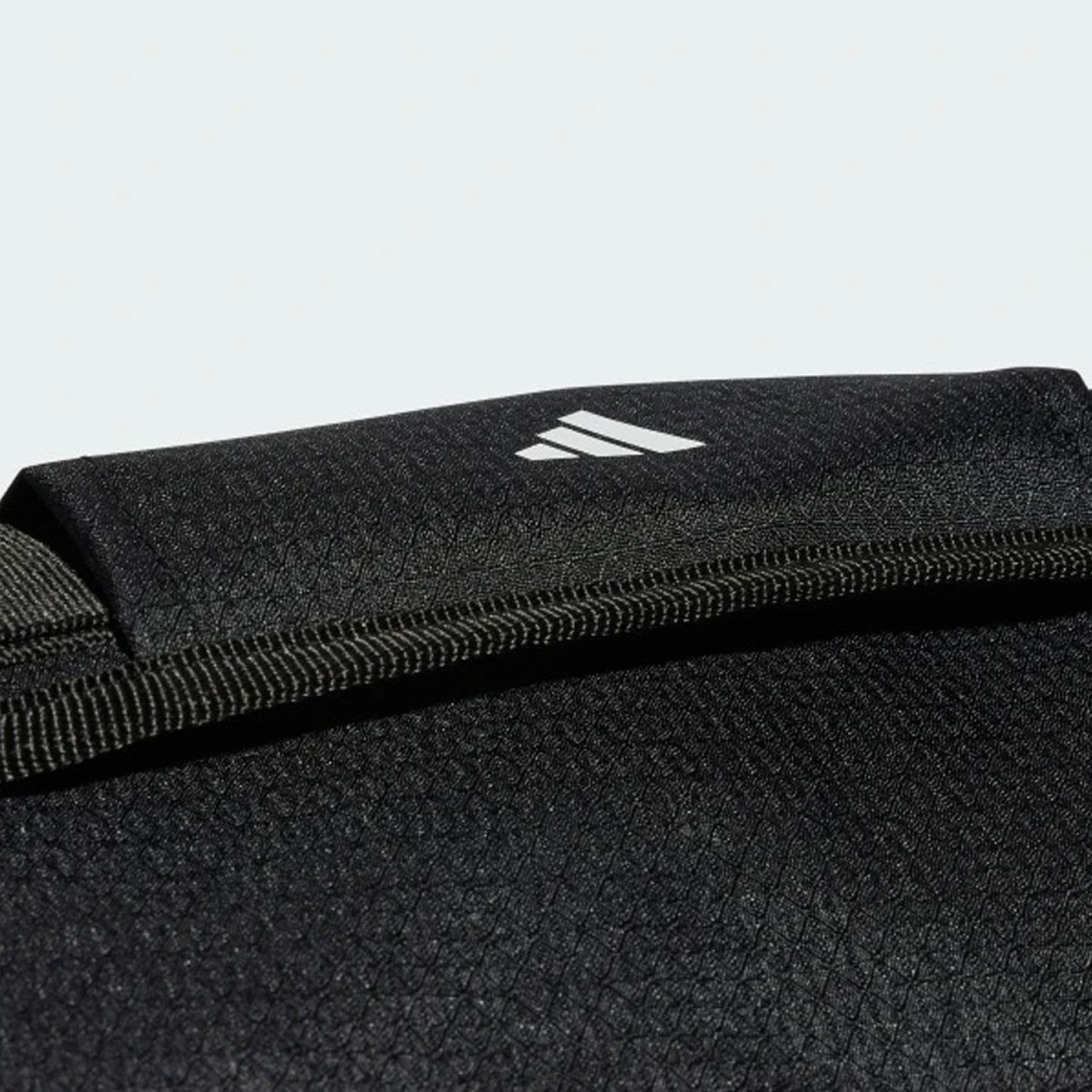 Спортивна сумка Adidas TR Duffle M IP9863