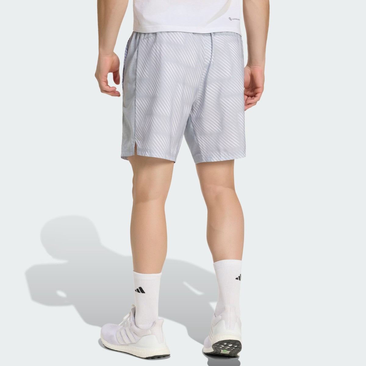 Шорты Adidas Tech Short Q2 KE2258