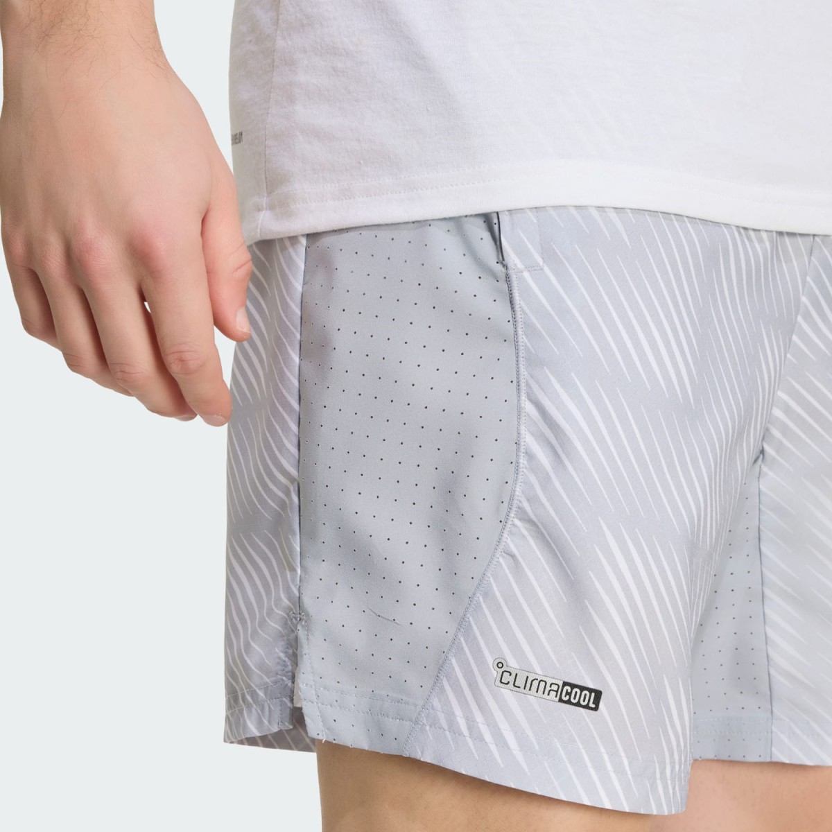 Шорты Adidas Tech Short Q2 KE2258