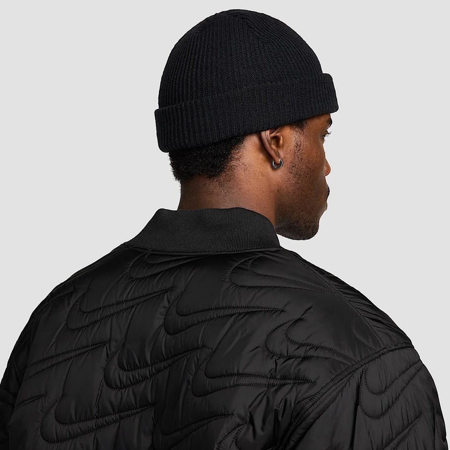 Шапка Nike HF0176-010