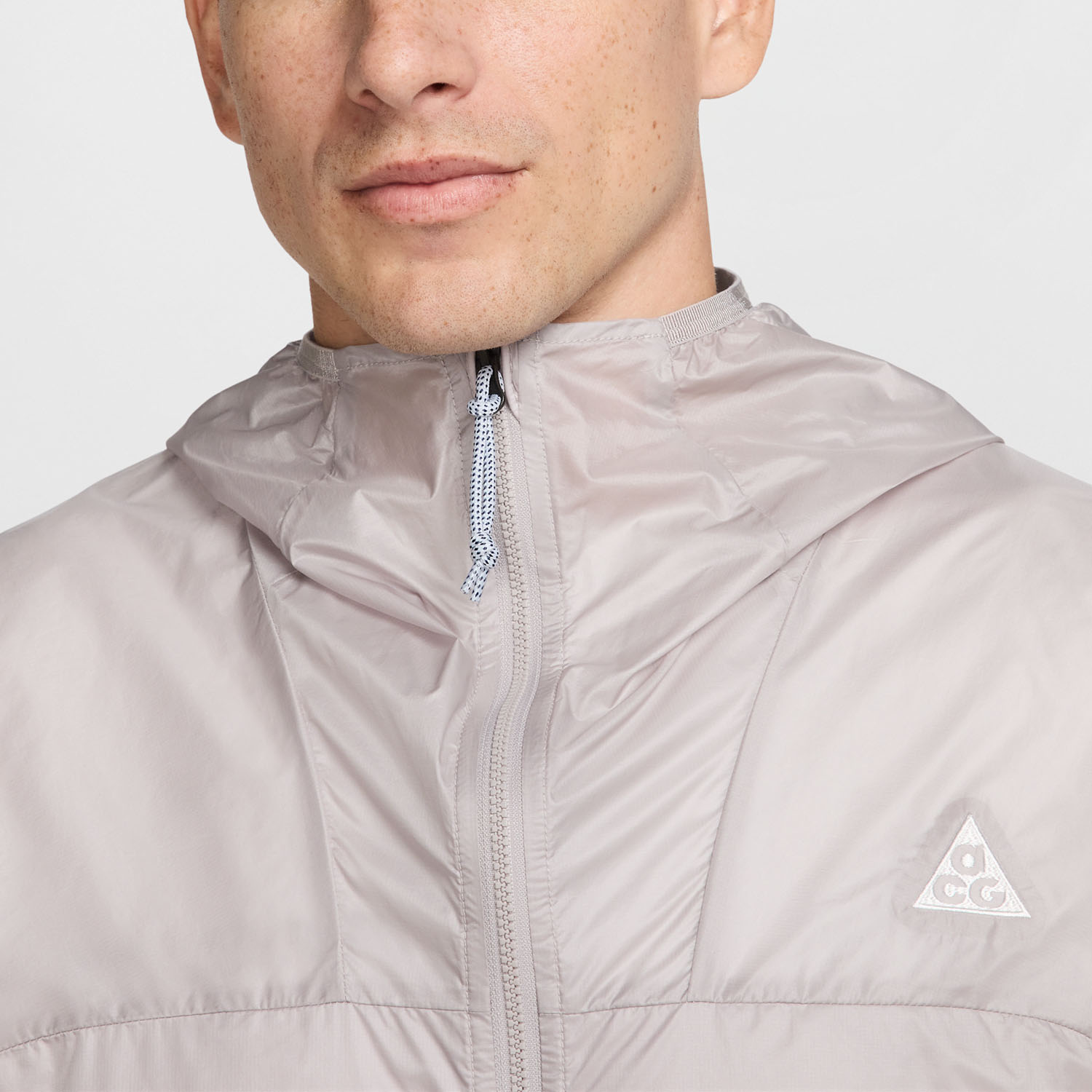 Вітровка Nike ACG DB0978-009