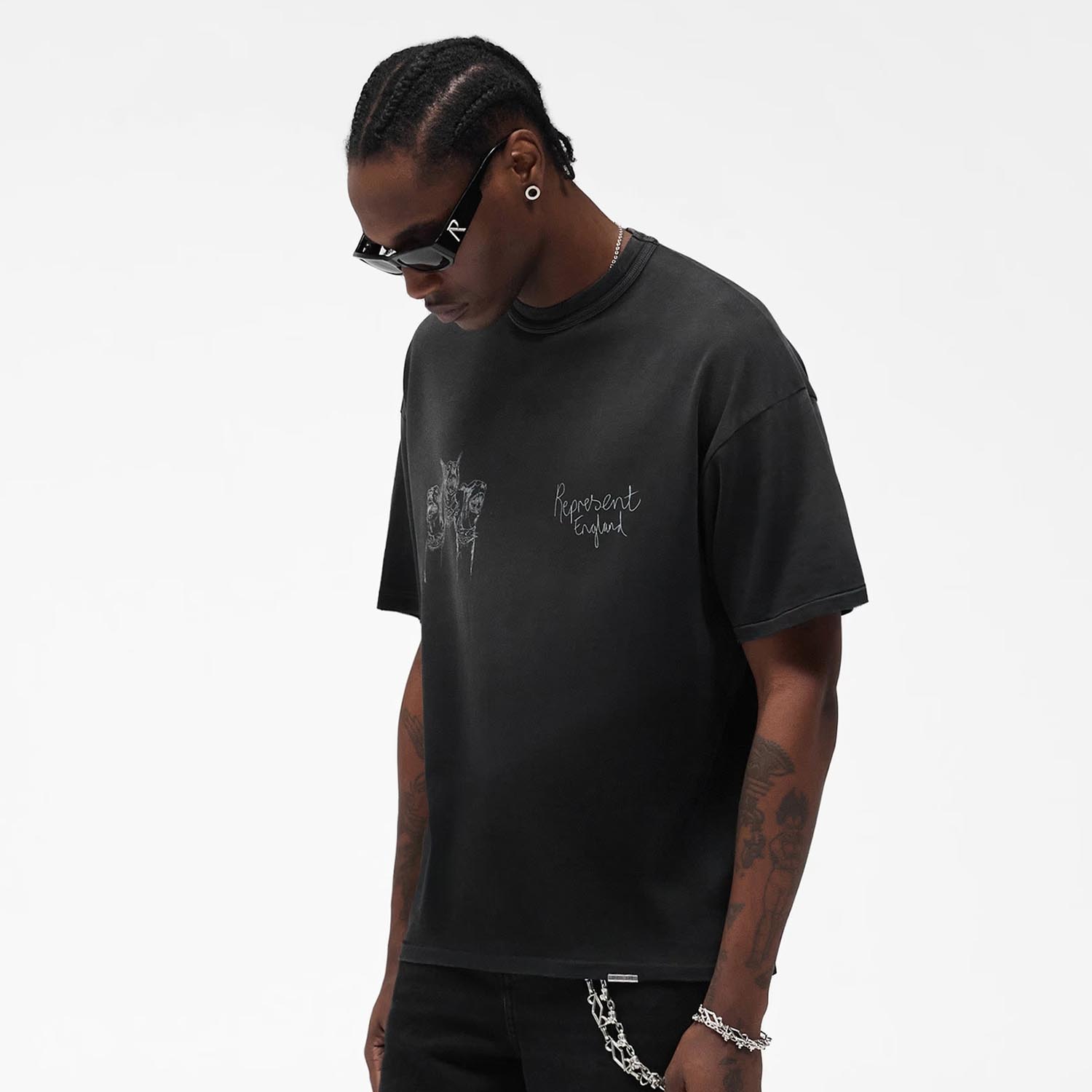 Футболка Represent MLM100383-03 Aged Black