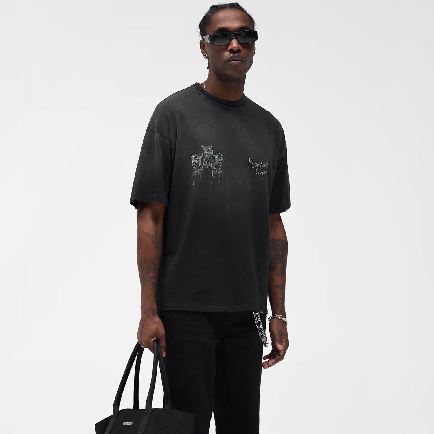 Футболка Represent MLM100383-03 Aged Black