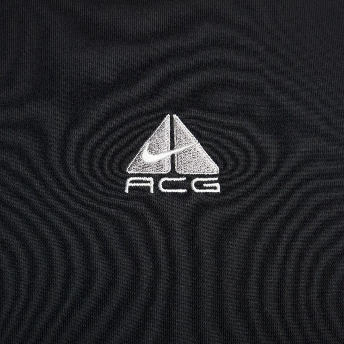 Футболка Nike ACG DQ1815-011