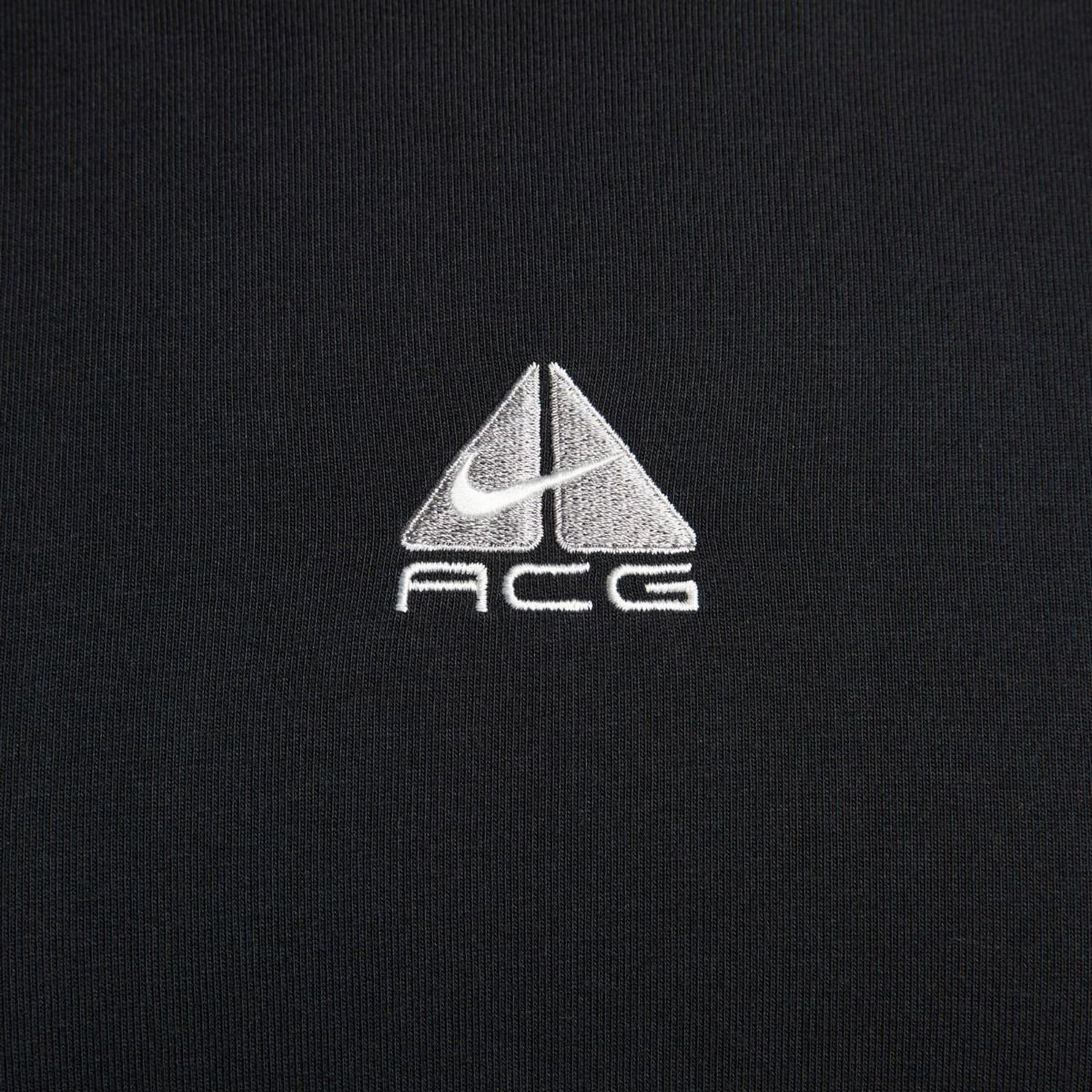Футболка Nike ACG DQ1815-011