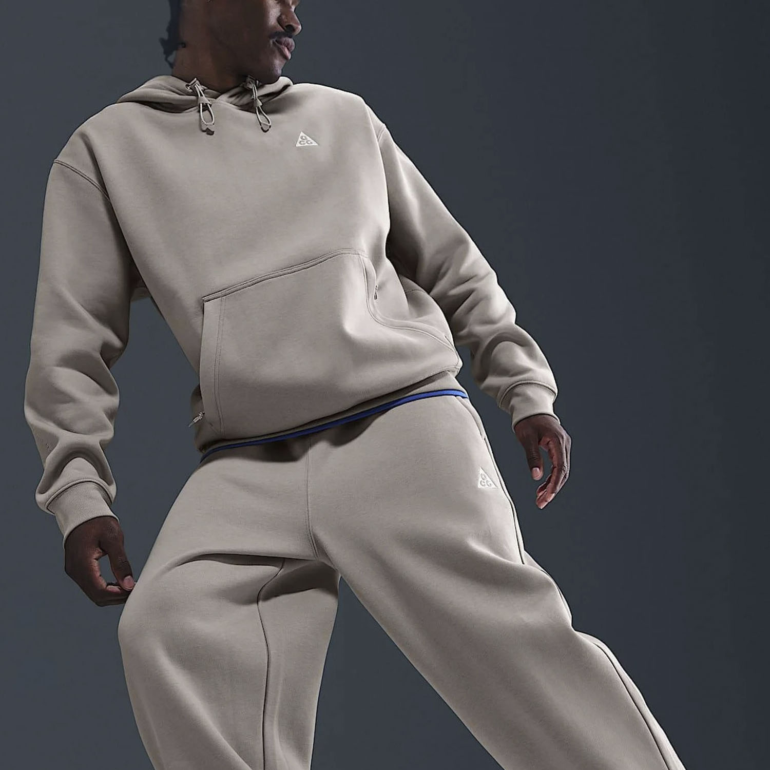 Спортивні штани Nike ACG IH0717-009