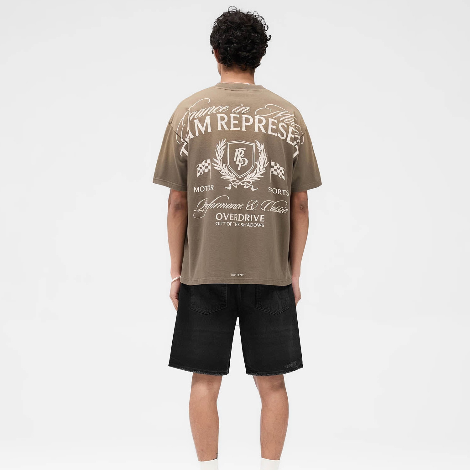 Шорти Represent MLM61038-01