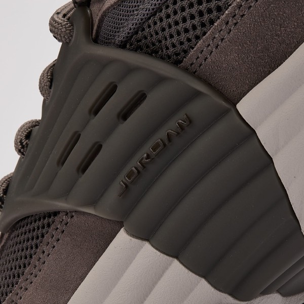 Кроссовки Nike Jordan IB3722 201
