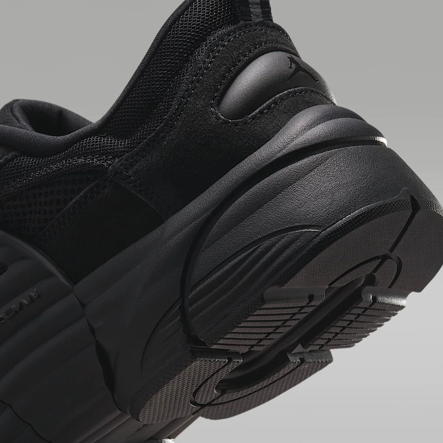 Кроссовки Nike Jordan IB3722-003