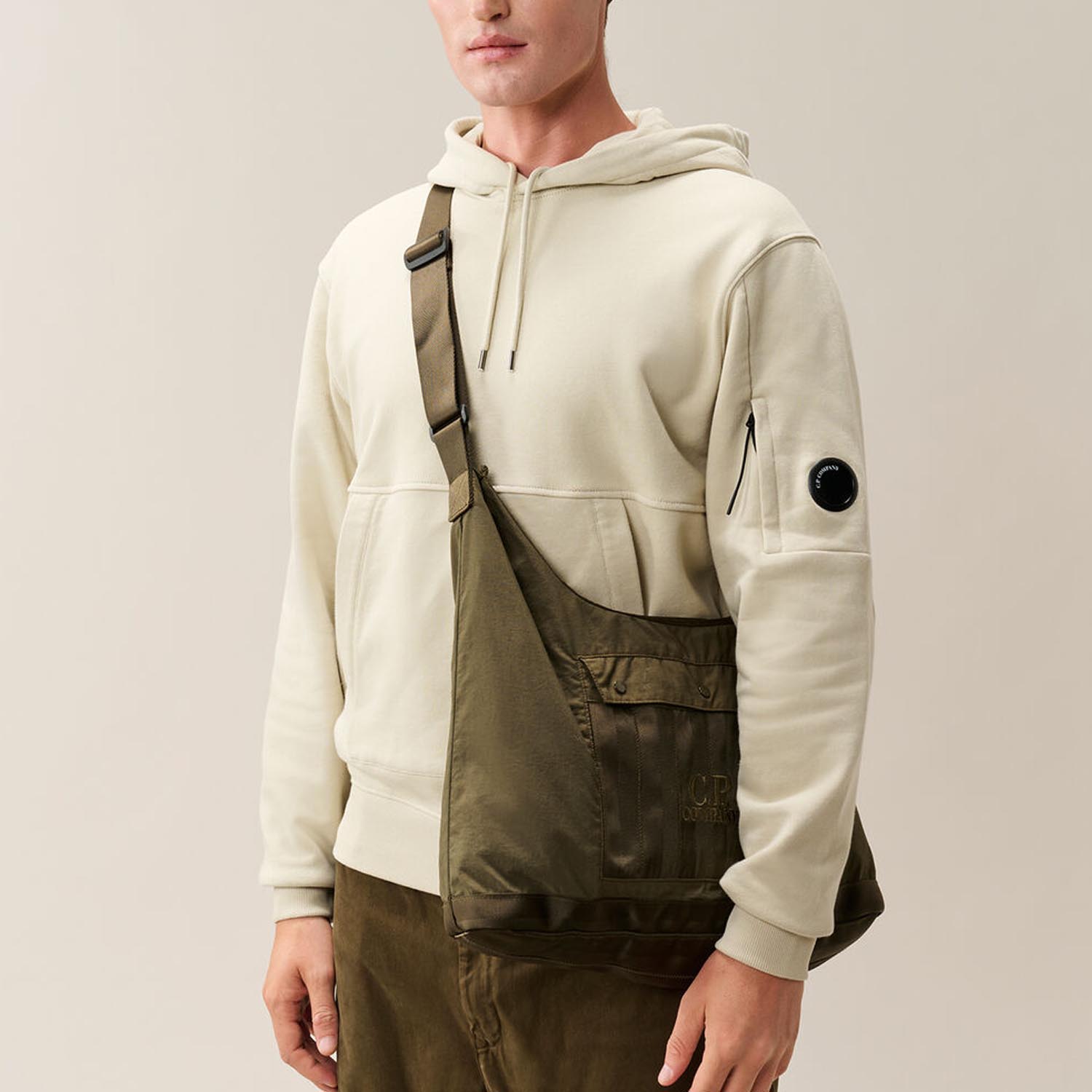 Сумка CP Company 21CMAC040A005349M 683